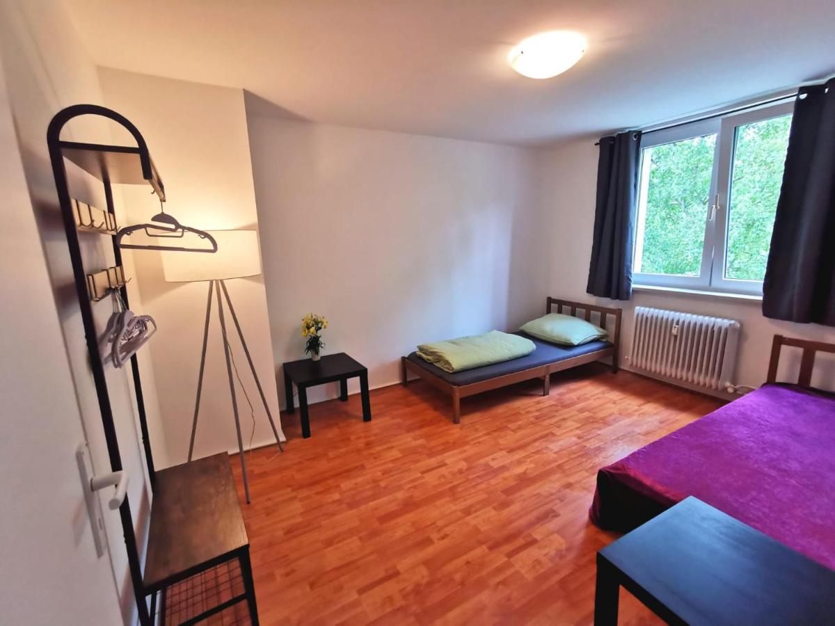 Monteurzimmer Berlin Neukoelln Eksteriør bilde